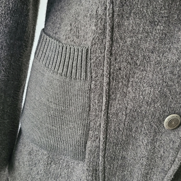 Upcountry by DU MONDE Charcoal Snowflake Jacket - Picture 7 of 10